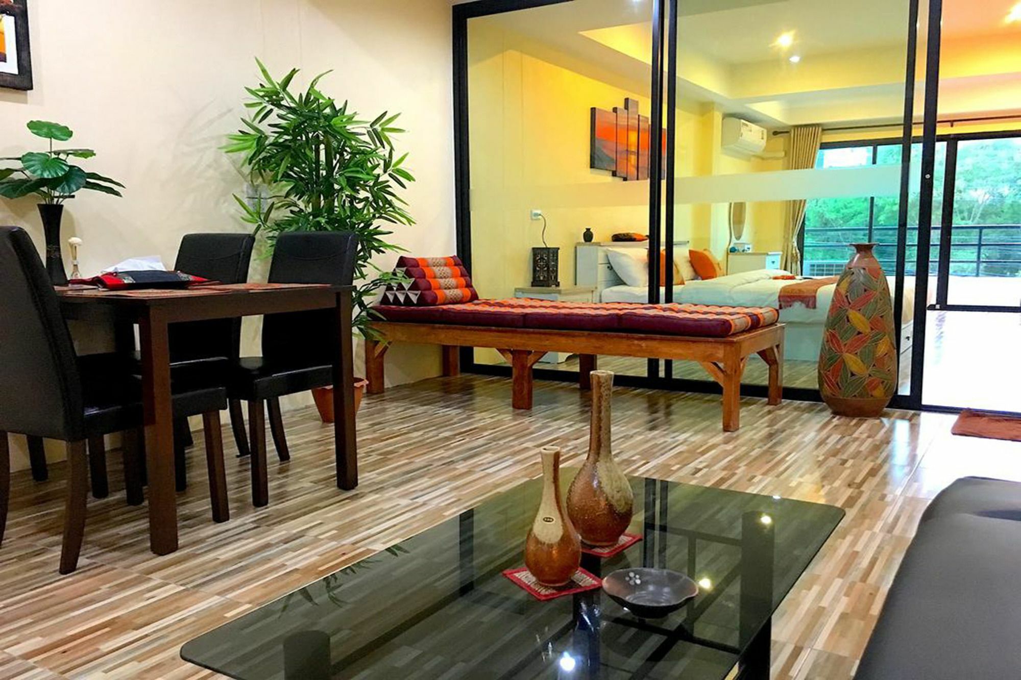 Breezy House Apartment Bãi biển Jomtien Ngoại thất bức ảnh